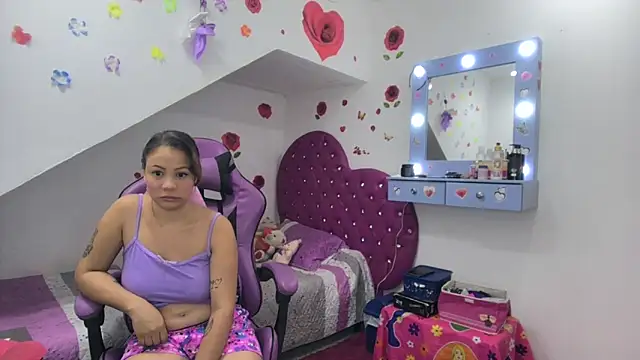 soffy rosses online show from November 11, 2025, 2:55 am