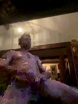 chaleureuxdesdames online show from November 17, 2025, 10:37 pm