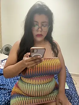 karysweetbeaury online show from September 27, 2025, 3:11 am