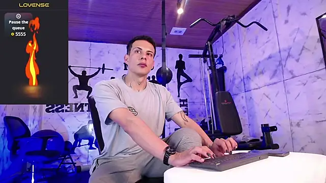 Dustin Sonne online show from October 18, 2025, 3:53 am