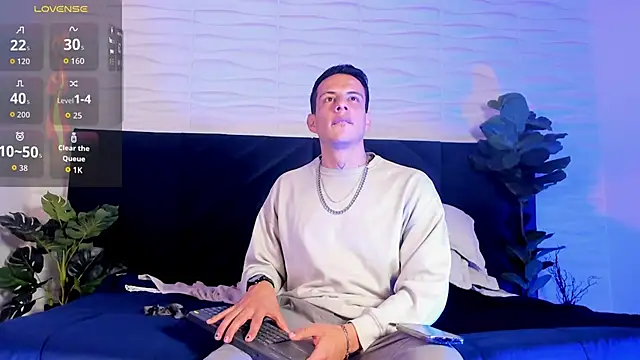 Dustin Sonne online show from November 18, 2025, 4:06 am