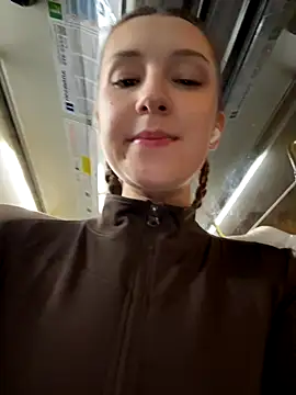 Snapshot of katexxxx chatting on November 21, 2025, 6:50 pm katexxxx online show from November 21, 2025, 6:50 pm