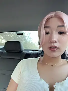 Snapshot of winter11 chatting on November 22, 2025, 2:10 am winter11 online show from November 22, 2025, 2:10 am