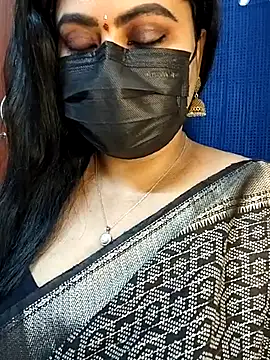 honey-flower online show from December 4, 2025, 5:17 am