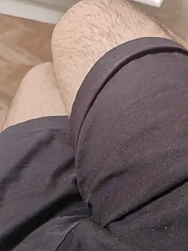 Snapshot of LeoMaduroSP chatting on November 10, 2025, 2:05 pm LeoMaduroSP online show from November 10, 2025, 2:05 pm