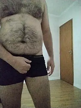 Snapshot of LeoMaduroSP chatting on November 23, 2025, 8:19 pm LeoMaduroSP online show from November 23, 2025, 8:19 pm