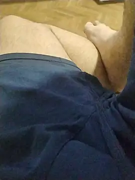 Snapshot of LeoMaduroSP chatting on December 2, 2025, 10:49 pm LeoMaduroSP online show from December 2, 2025, 10:49 pm