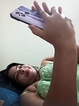 srimasrima online show from November 4, 2025, 12:43 am