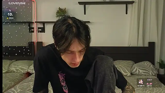 Martin Jin online show from October 12, 2025, 12:37 pm