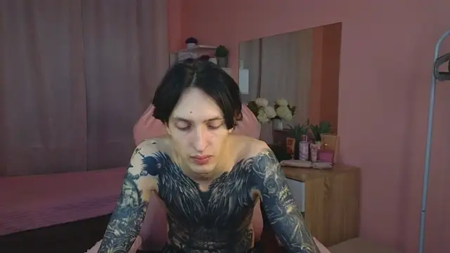 Martin Jin online show from November 23, 2025, 12:27 pm