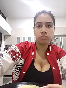 Snapshot of Samantha_hotly chatting on October 16, 2025, 10:49 am Samantha hotly online show from October 16, 2025, 10:49 am