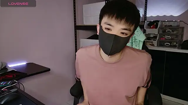 Snapshot of doggyman523 chatting on October 7, 2025, 3:53 pm doggyman523 online show from October 7, 2025, 3:53 pm