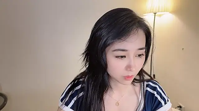 Purple-meng online show from September 19, 2025, 1:34 pm