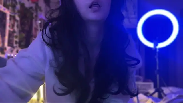 Snapshot of nikoli_naw chatting on October 9, 2025, 9:35 pm nikoli naw online show from October 9, 2025, 9:35 pm