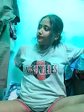 Snapshot of Fun__with__Prity chatting on September 18, 2025, 5:59 pm Fun with Prity online show from September 18, 2025, 5:59 pm