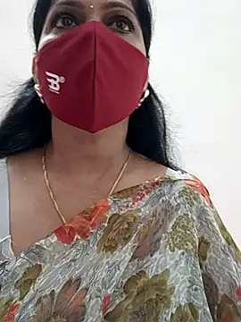 Snapshot of shivani27 chatting on October 5, 2025, 9:18 am shivani27 online show from October 5, 2025, 9:18 am