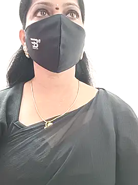 Snapshot of shivani27 chatting on October 9, 2025, 7:39 am shivani27 online show from October 9, 2025, 7:39 am