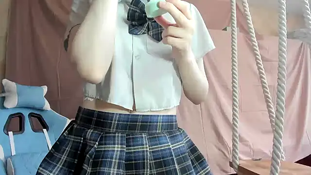 kioshi kiss online show from December 18, 2025, 12:00 pm