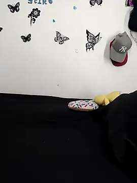 AntonelaMorriz online show from December 15, 2025, 8:51 am