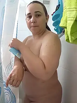 Snapshot of Bby_Zicast chatting on December 14, 2025, 4:34 pm Bby Zicast online show from December 14, 2025, 4:34 pm