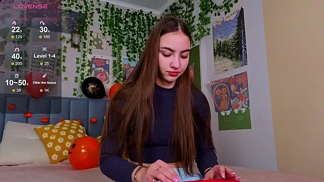 Ashley Pierce online show from October 21, 2025, 4:13 am