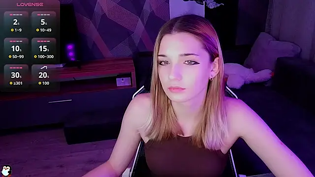 Sandy Belle online show from October 4, 2025, 7:12 pm