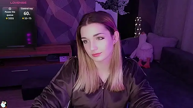 Sandy Belle online show from November 29, 2025, 5:16 pm