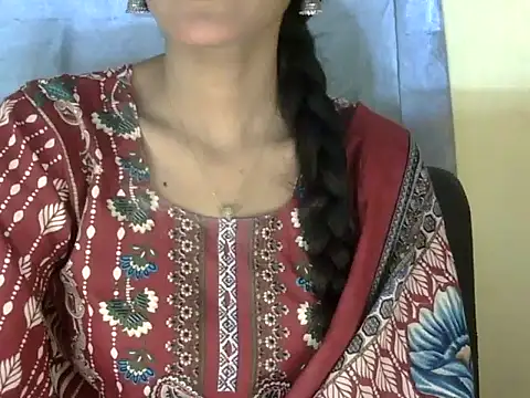 zara Khan0 online show from September 23, 2025, 4:48 am