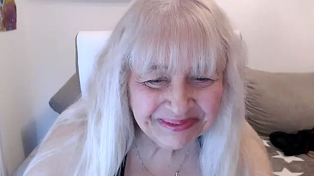 SusiLifeXXX online show from September 18, 2025, 7:27 pm