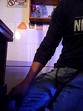 Snapshot of vboli08 chatting on October 31, 2025, 1:28 am vboli08 online show from October 31, 2025, 1:28 am