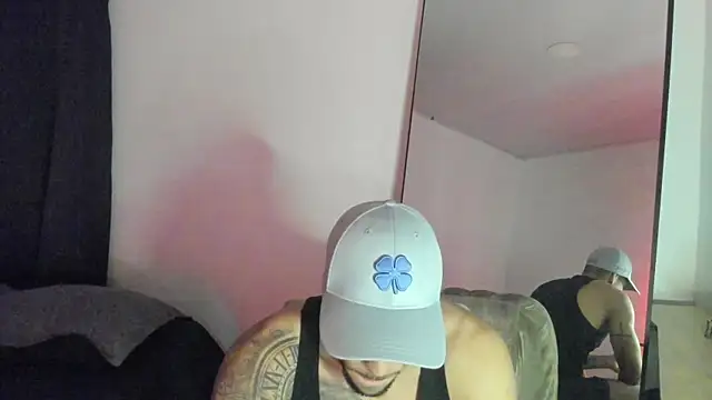 ThiagoLugo online show from October 10, 2025, 5:06 am