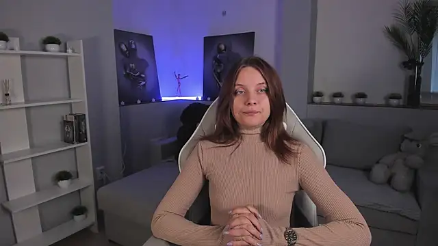 Snapshot of AlicePill chatting on September 10, 2025, 1:27 am AlicePill online show from September 10, 2025, 1:27 am