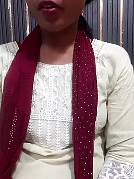 Snapshot of AnkitaDevi chatting on October 16, 2025, 4:13 am AnkitaDevi online show from October 16, 2025, 4:13 am