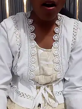 AnkitaDevi online show from November 18, 2025, 5:01 am