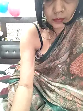 Yourhotsweetgirl online show from November 15, 2025, 8:27 pm