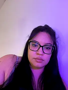 Emily Taylor2 online show from October 1, 2025, 2:28 am