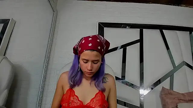 Snapshot of barbieambar chatting on November 19, 2025, 1:44 pm barbieambar online show from November 19, 2025, 1:44 pm