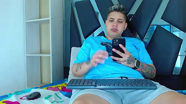 karla sexy21 online show from October 1, 2025, 4:18 am