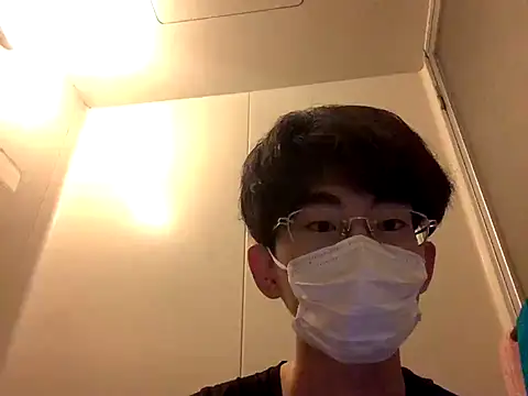 Snapshot of kurusu46 chatting on October 17, 2025, 11:24 am kurusu46 online show from October 17, 2025, 11:24 am