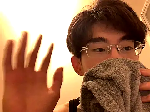 Snapshot of kurusu46 chatting on October 19, 2025, 11:44 am kurusu46 online show from October 19, 2025, 11:44 am