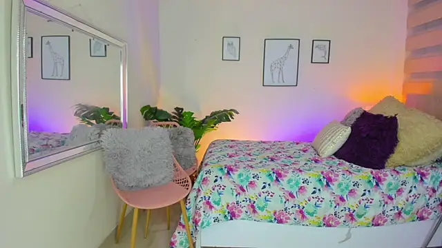 Snapshot of LusyKitty chatting on September 18, 2025, 3:03 pm LusyKitty online show from September 18, 2025, 3:03 pm