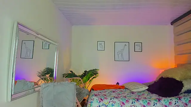 Snapshot of LusyKitty chatting on September 24, 2025, 3:04 pm LusyKitty online show from September 24, 2025, 3:04 pm