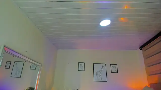 Snapshot of LusyKitty chatting on October 2, 2025, 3:30 pm LusyKitty online show from October 2, 2025, 3:30 pm