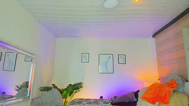 Snapshot of LusyKitty chatting on October 17, 2025, 3:03 pm LusyKitty online show from October 17, 2025, 3:03 pm