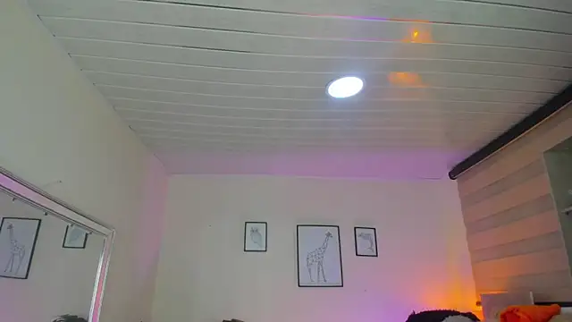 Snapshot of LusyKitty chatting on October 29, 2025, 4:20 pm LusyKitty online show from October 29, 2025, 4:20 pm