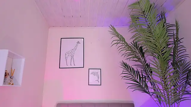 Snapshot of LusyKitty chatting on October 30, 2025, 4:19 pm LusyKitty online show from October 30, 2025, 4:19 pm