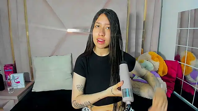 Snapshot of venusmorgan chatting on October 14, 2025, 3:24 pm venusmorgan online show from October 14, 2025, 3:24 pm