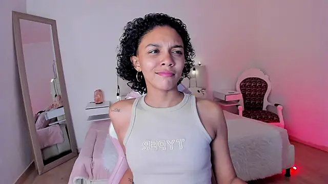 aitana kahlo online show from November 28, 2025, 7:38 pm