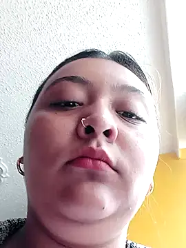 Snapshot of ALANA_150 chatting on October 8, 2025, 1:42 pm ALANA 150 online show from October 8, 2025, 1:42 pm