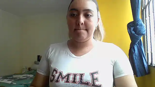 Snapshot of ALANA_150 chatting on November 13, 2025, 3:22 pm ALANA 150 online show from November 13, 2025, 3:22 pm